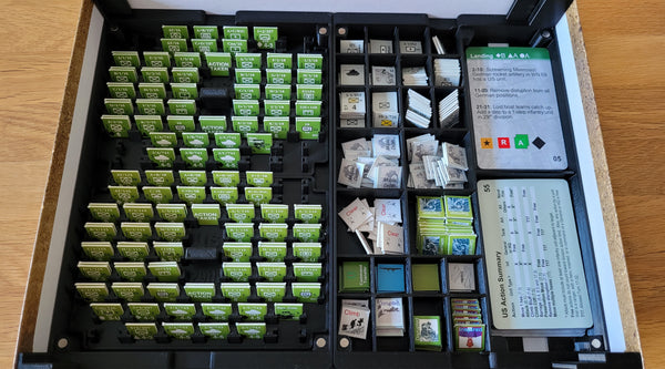 Insert jé-pico pour D-Day at Omaha Beach, rangement complet des armées, cartes et pions